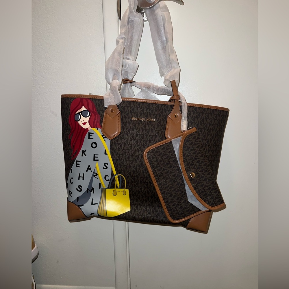 Michael kors tote